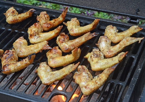 grilled chicken wings, roadside chicken wings, marinated chicken wings