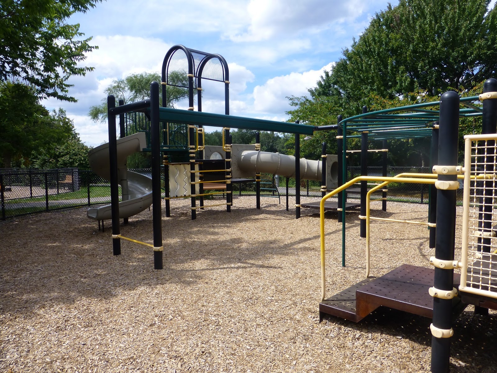 Visiting Brookline Playgrounds Artesani Park & Wading Pool