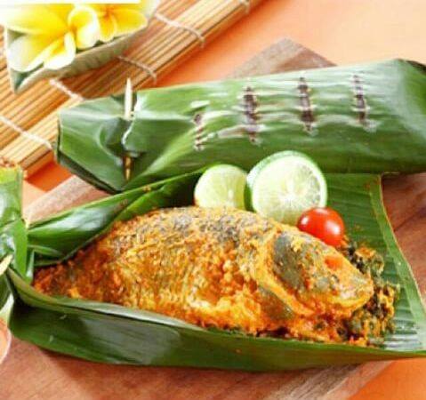 Pepes Ikan Bumbu Bali - Resep Masakan