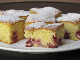 Pandispan cu capsuni / Strawberries Sponge Cake