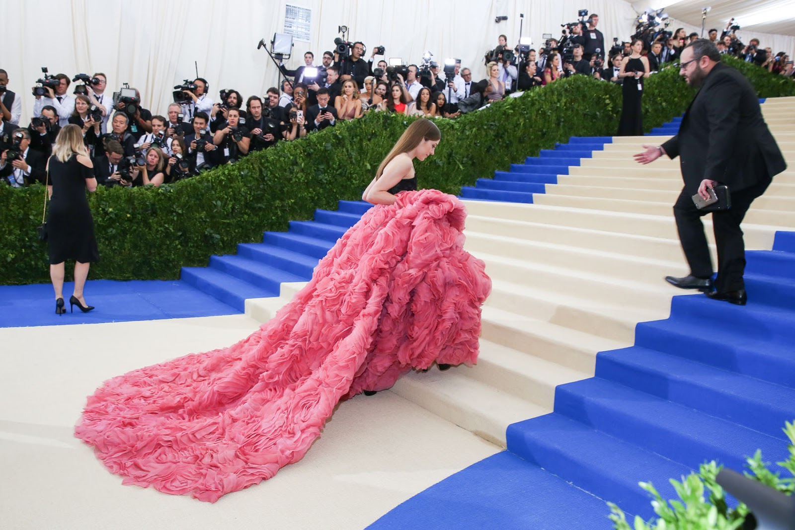 The GLAMOROUS: AT THE MET GALA Part II