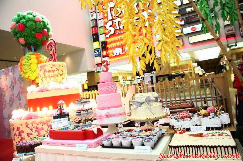 Tokyo Street 3rd Anniversary Sweetest Celebration, tokyo street, japan, pavilion kl, kuala lumpur, sweetest celebration, japan culture, Kocyou No Mai, Yosakoi Bushi, Kagami Biraki, birthday cakes