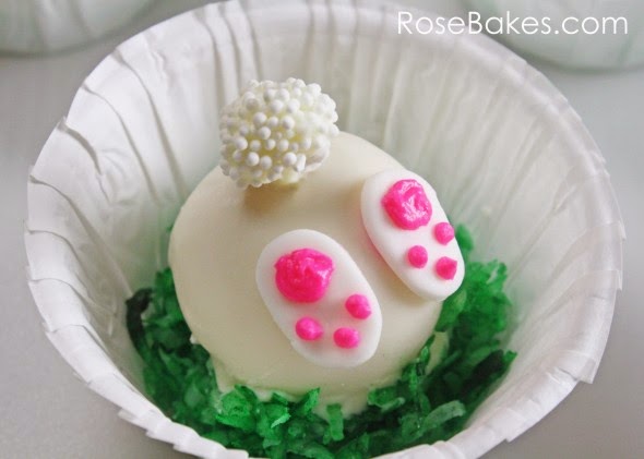 Bunny Tail Cake Balls by RoseBakes
