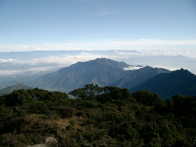 Gunung Rantemario Sulawesi Selatan