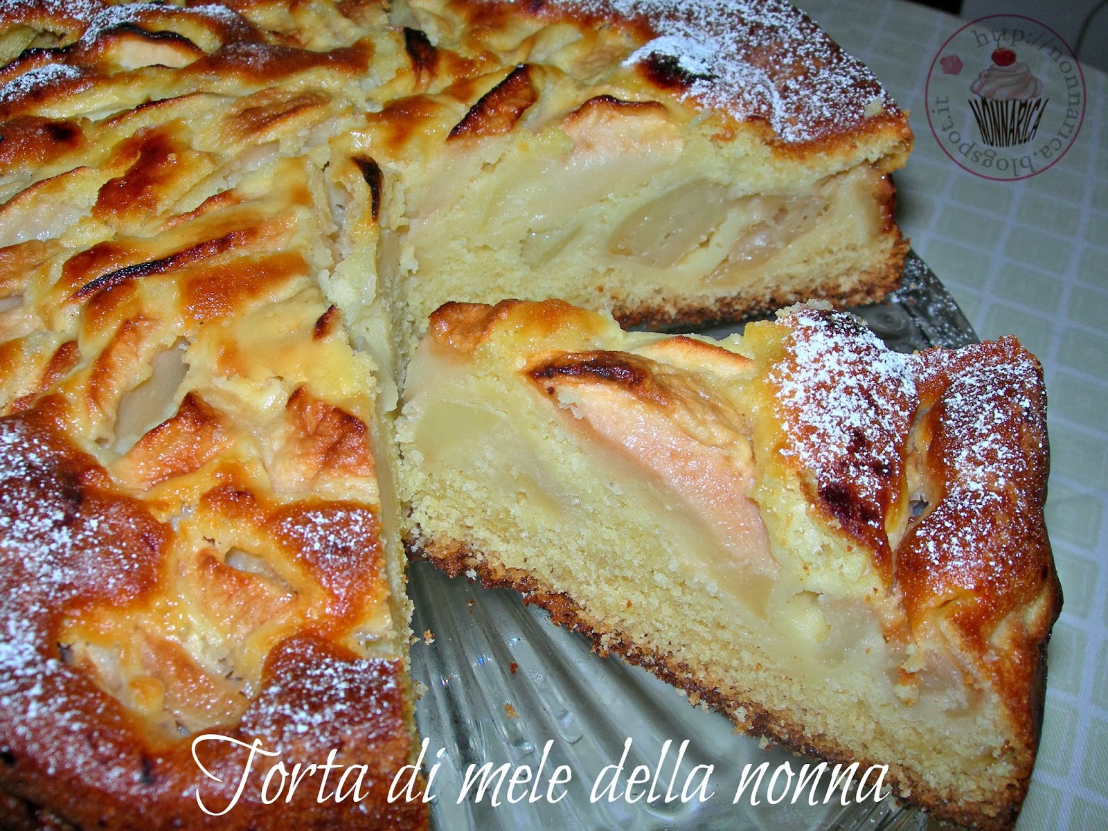 Nonna Rica : Torta di mele della nonna (la più soffice del mondo)