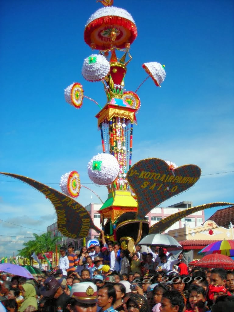 The Culture Of The World: Tabuik di Sumatera Barat