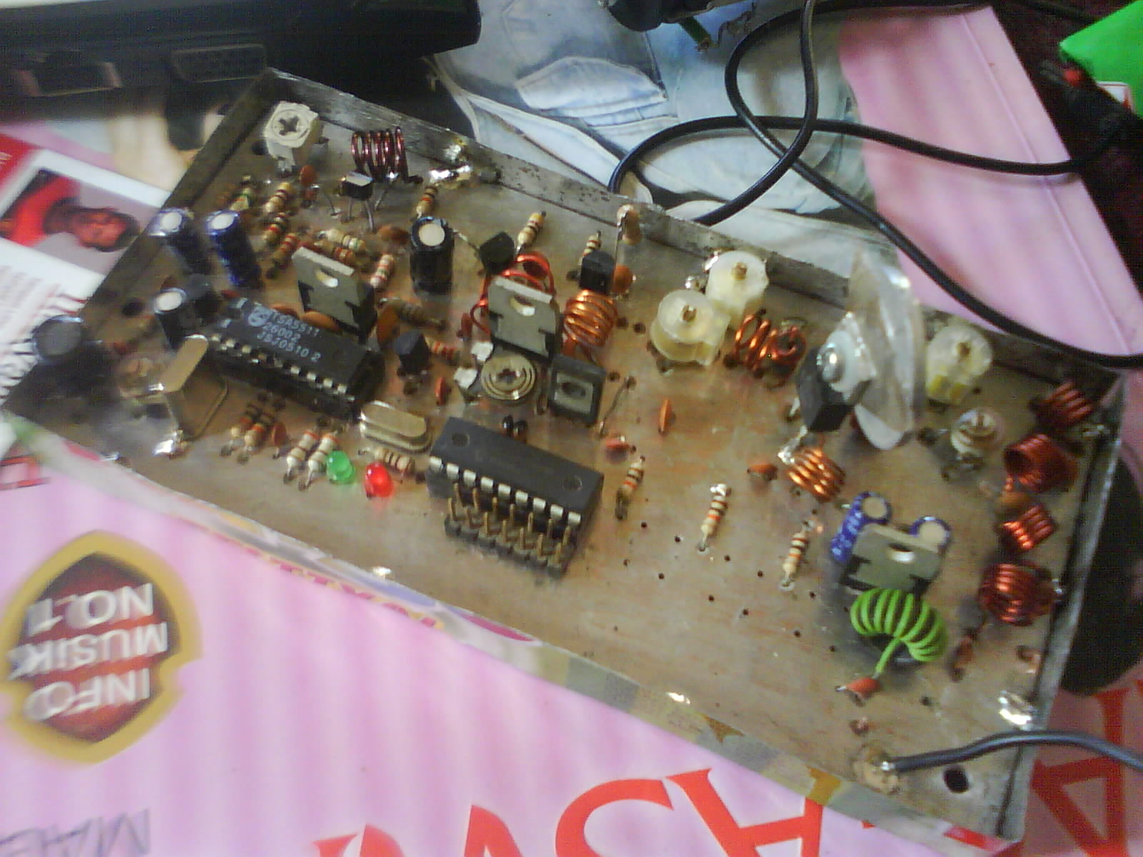 elektronika rf: PLL tsa5511