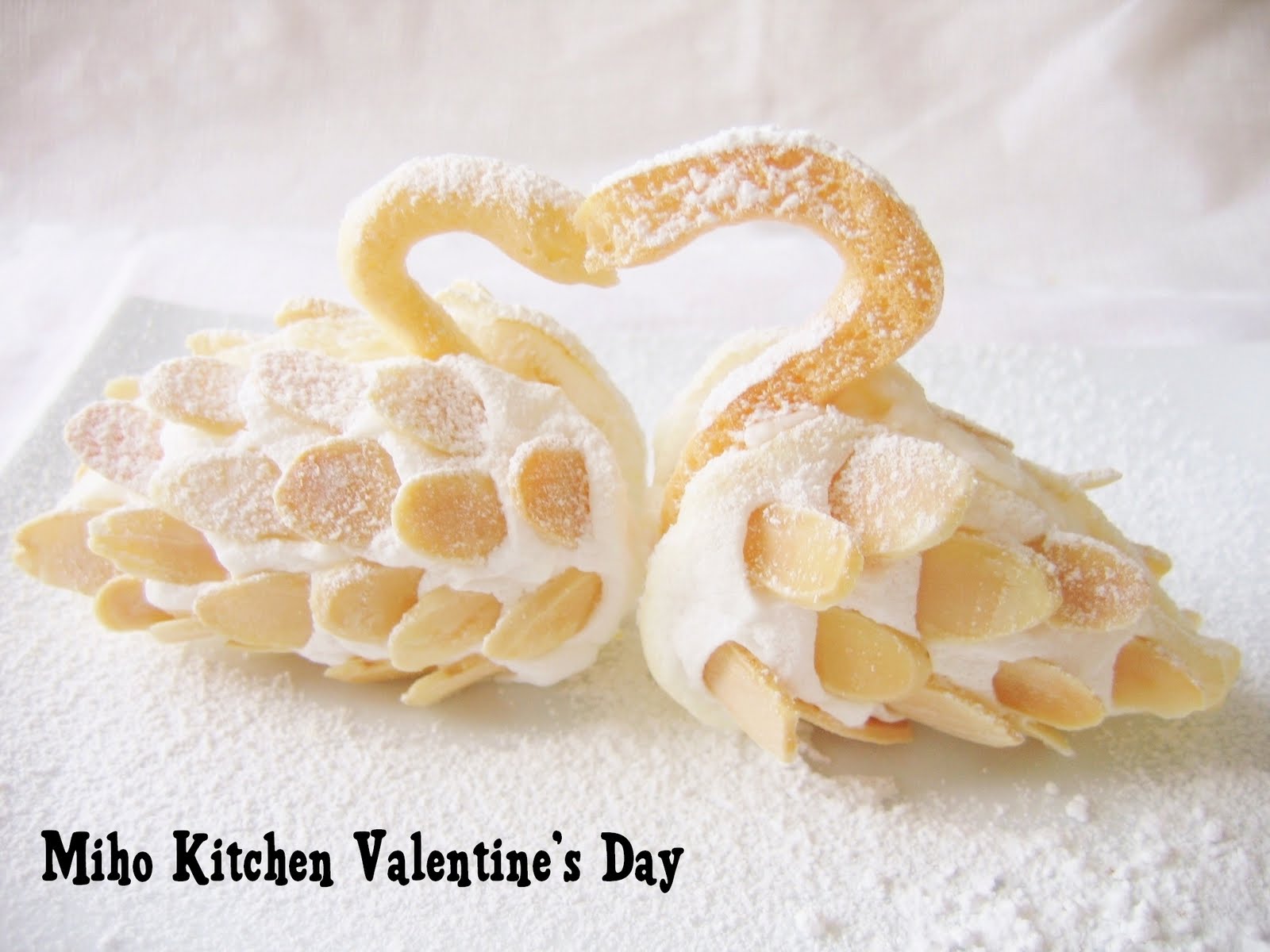 Miho Kitchen ★ Meringue Swans Kiss Day