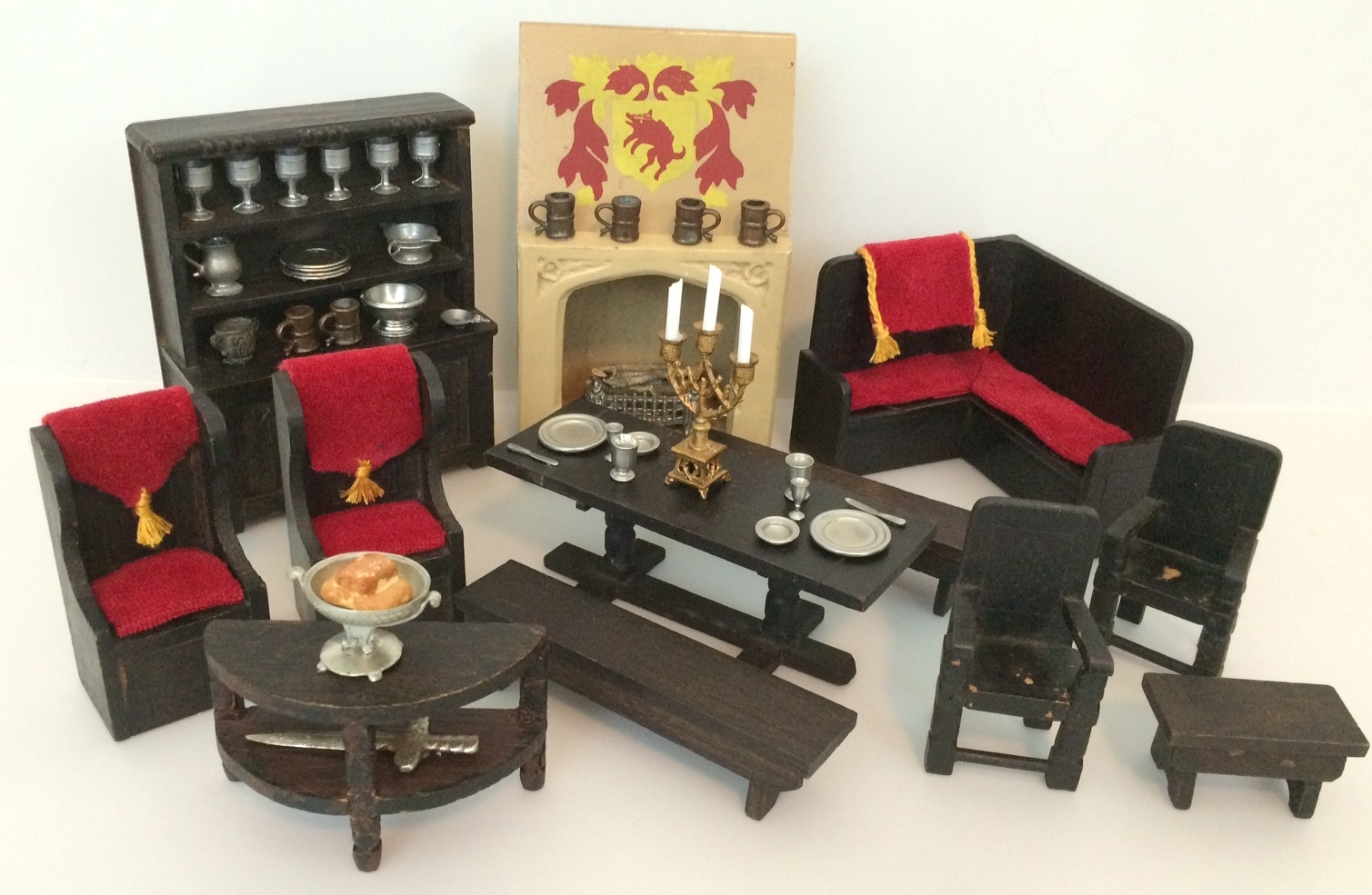 My Vintage Dollhouses Barton Tudor furniture in a 1934 Triang No. 24