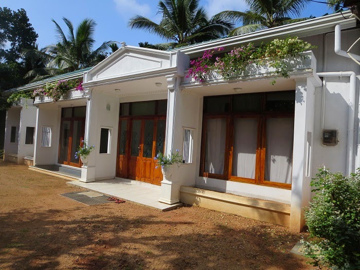 SLadds Brand New House with 68p Land at Balangoda, Kalthota road