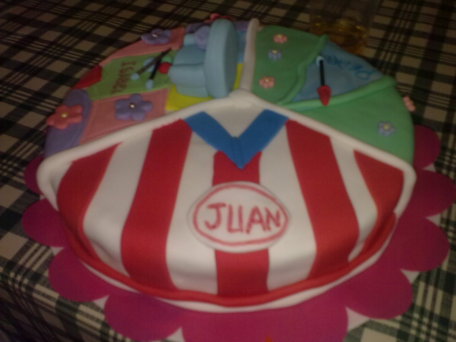 La Princesa del Collar de Guisantes Tarta fondant, 3 en 1...