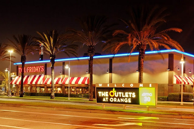 Noite de compras em Anaheim Noite de compras em Anaheim