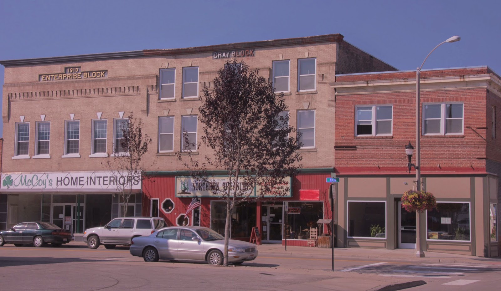 The Cynical Sailor & His Salty Sidekick Looking for Mennonites {Bonner