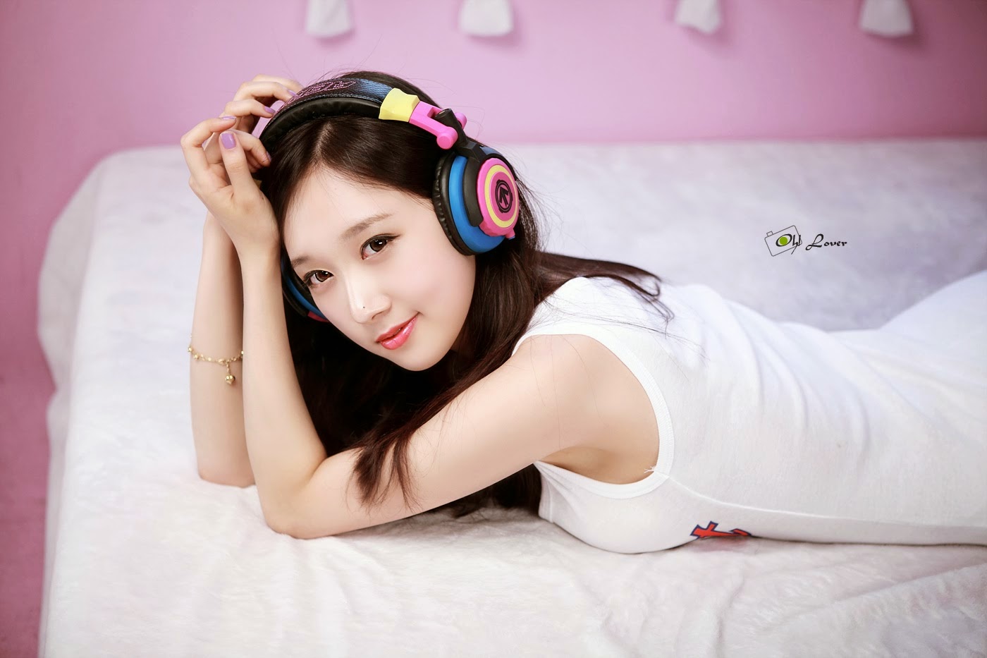 Girl Xinh Việt Nam tự sướng khoe ngực khủng Girl Xinh Việt Nam tự sướng khoe ngực khủng