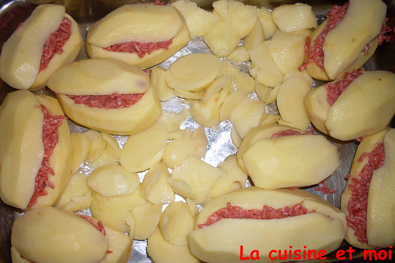 Tendrement Sucré Fortement Salé: Pommes de terre farcies
