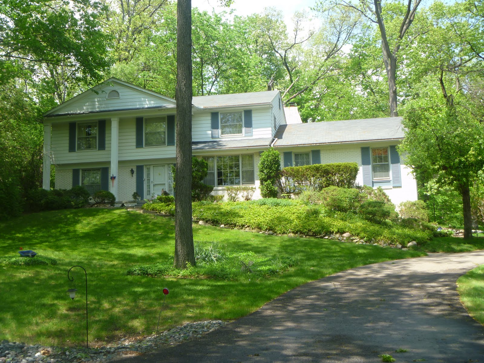 Homes for Sale in Farmington Hills MI Blog Subdivision Woodcreek