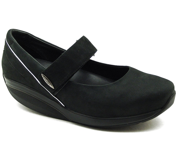 E.G. Geller Shoes April 2011