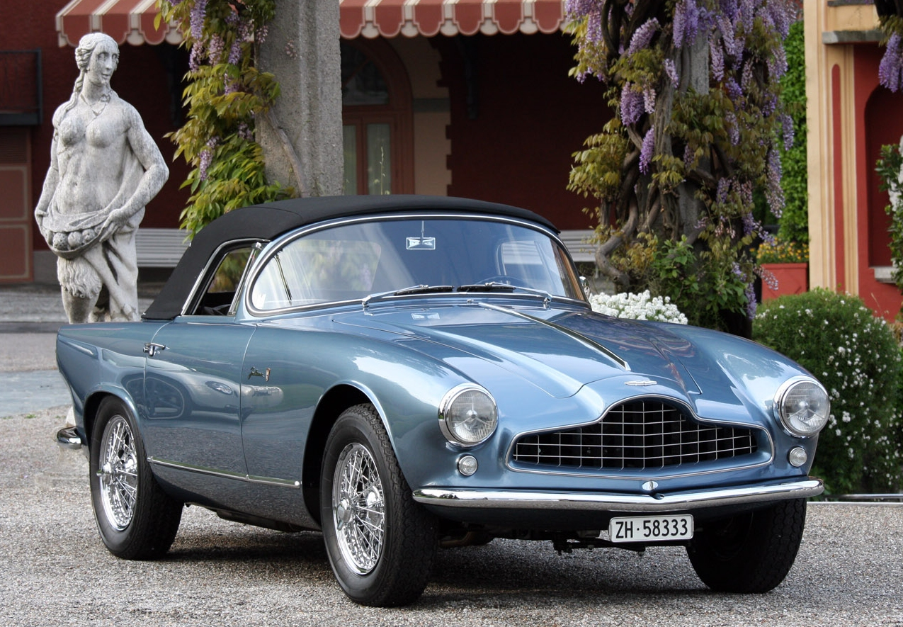 Aston martin db 12