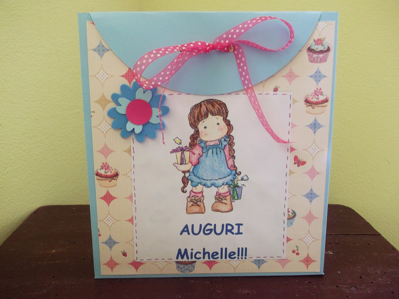Ricordi di Carta : TUTORIAL BORSETTA REGALO