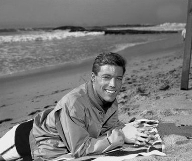 Чембърлейн, секссимволът на 60-те, 70-те и 80-те (Статия ) ~ Старото кино