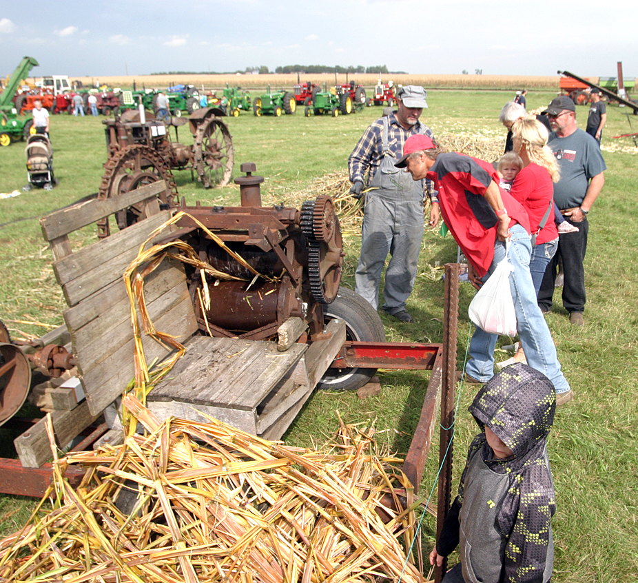 Hutchinson Herald, Menno, South Dakota Menno Pioneer Power Show