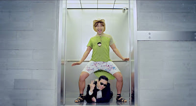 Gangnam style elevator wallpaper
