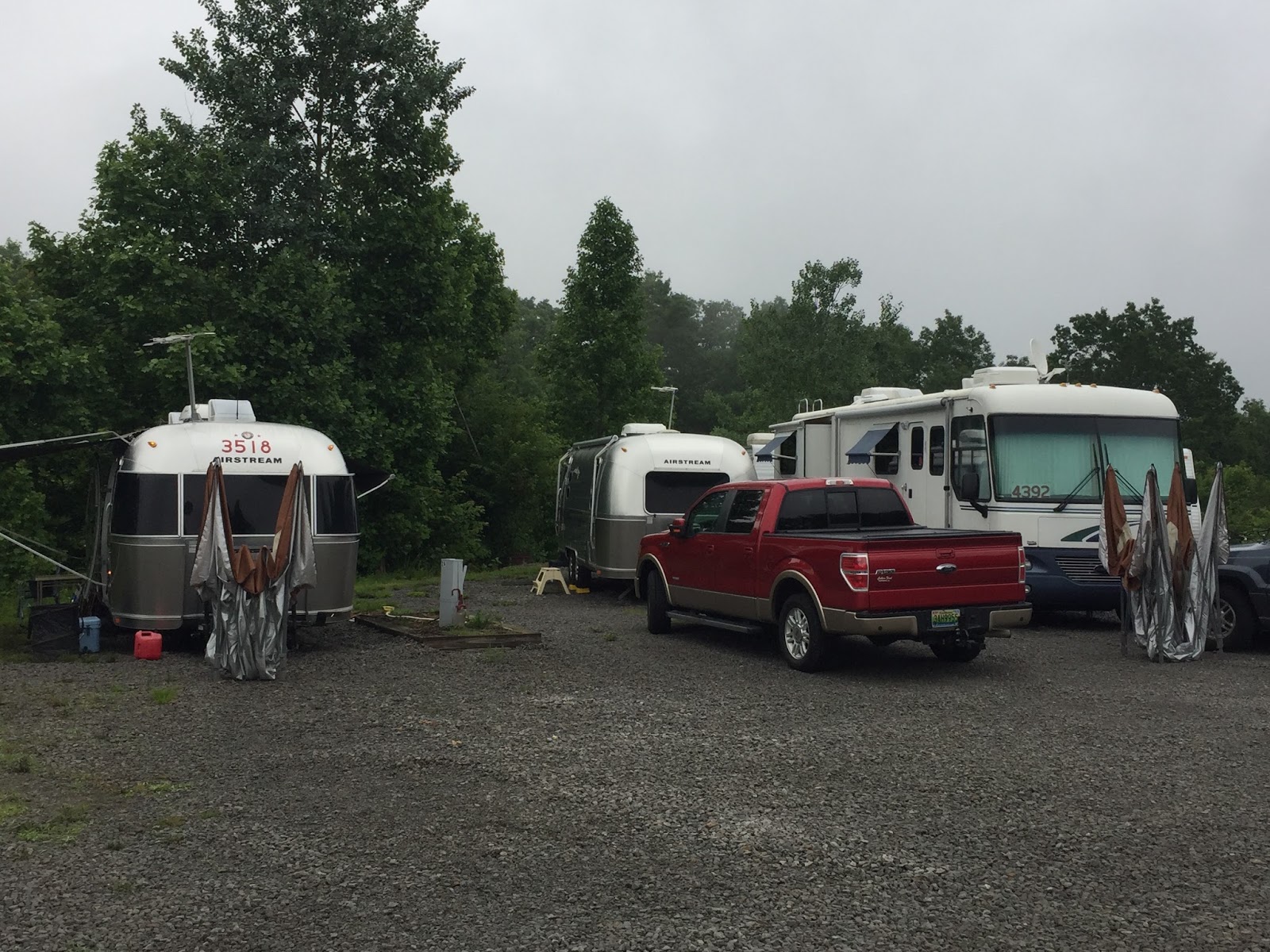 Cozy Rosie Eagle's Nest Campground Glen Jean, West Virginia