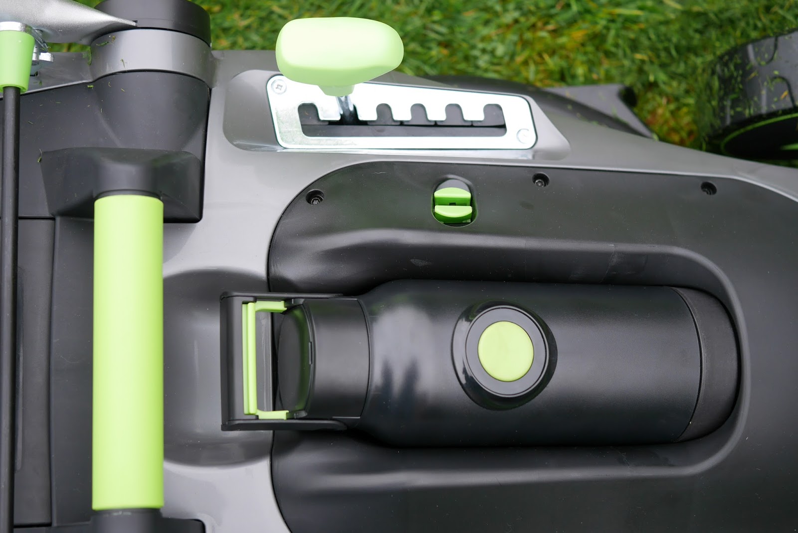 Review Gtech Cordless Lawn Mower This day I love.......