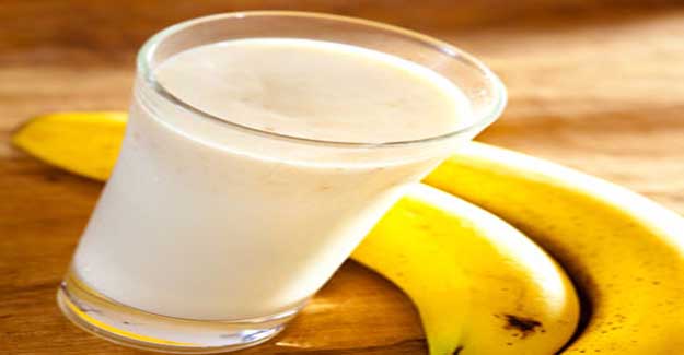 health-benefits-of-banana-and-milk-diet-health-tips-in-hindi