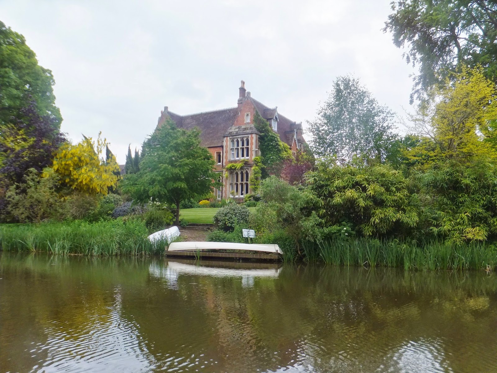 and Millie makes three Kintbury and Avon Canal) Saturday 31st May