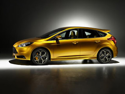 2012 Ford Focus ST Side View