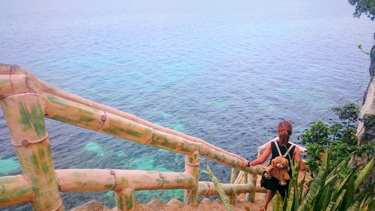 Alexis Cliff Dive Resort The Runaway Gypsy