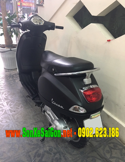 Mẫu sơn xe Vespa LX màu đen nhám cực đẹp - Sơn Xe Sài Gòn