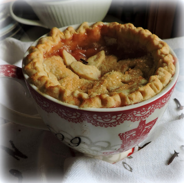 Apple and Cranberry Pie