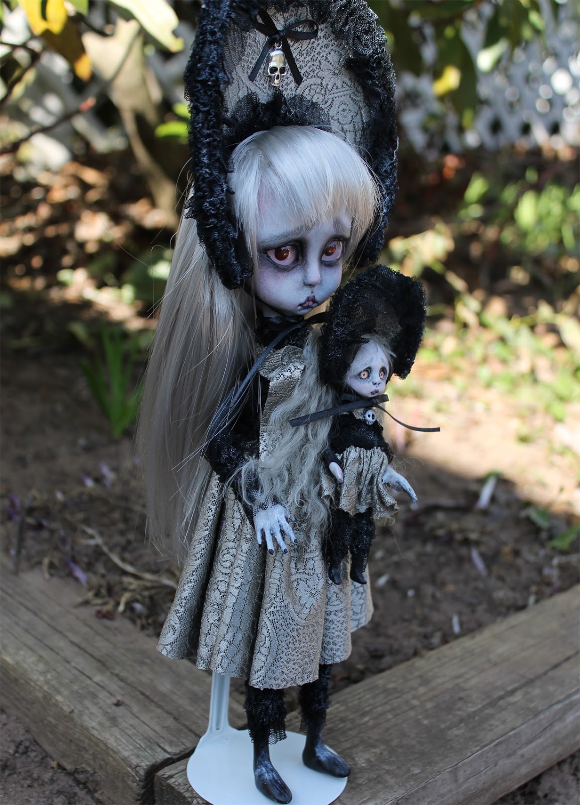 Anne Marie Gibbons Lil' Poes OOAK goth dolls and monsters.: Victorian ...