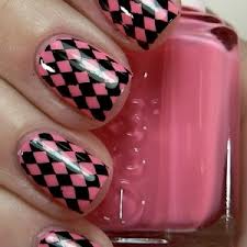 Black and Pink Checked Nail Art