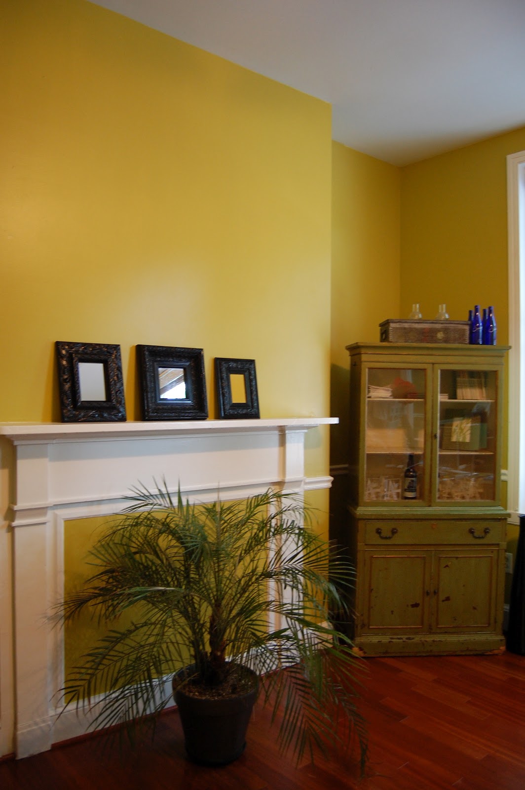 Kalico News: Operation Fancy Wall :: Office DIY Project
