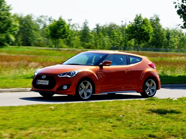2013 Hyundai Veloster Turbo Review - Top Auto Review