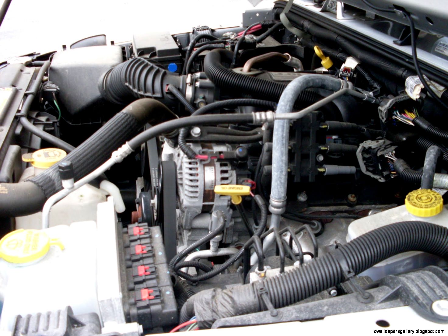 Tata Nano Engine Compartment Wallpapers Gallery