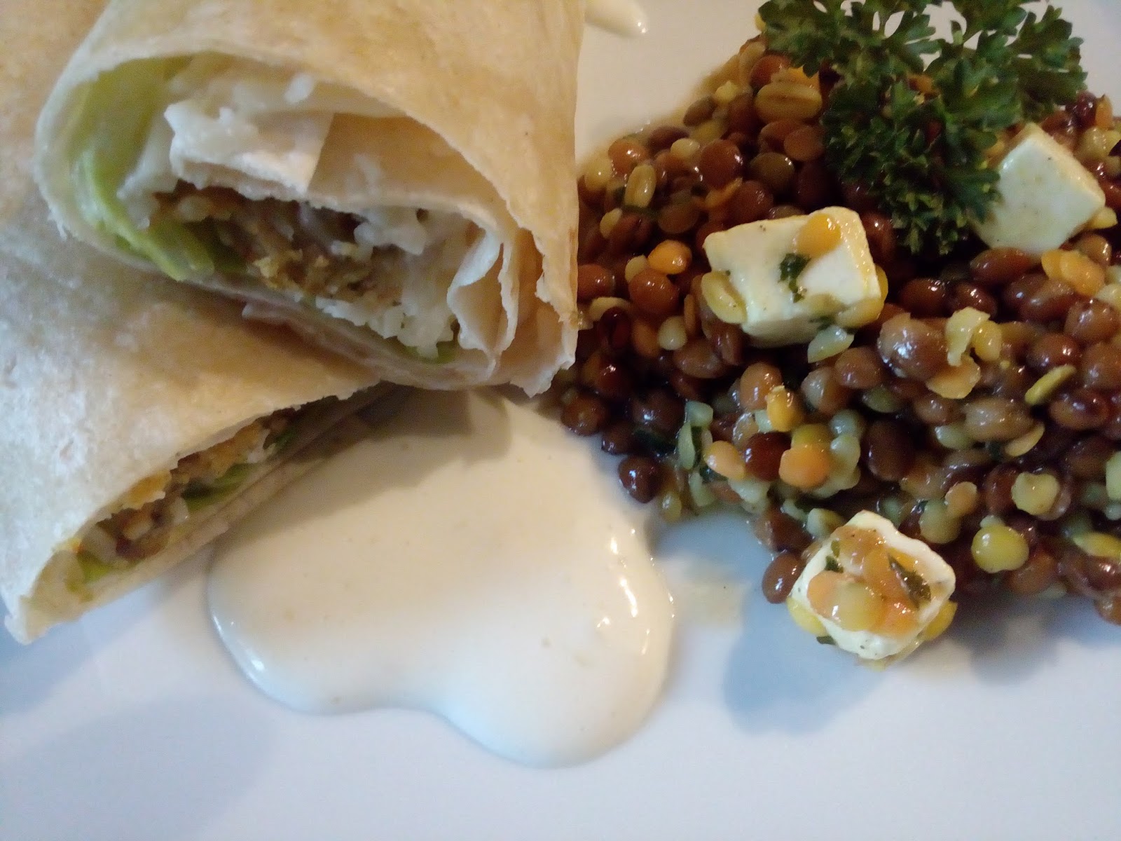 Verboten gut ⚠: Bunter Linsensalat mit Bulgur & Bio-Paneer Verboten gut ⚠: Bunter Linsensalat mit Bulgur & Bio-Paneer