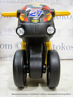 Ride-on Car Yotta Toys 881 Motoracer