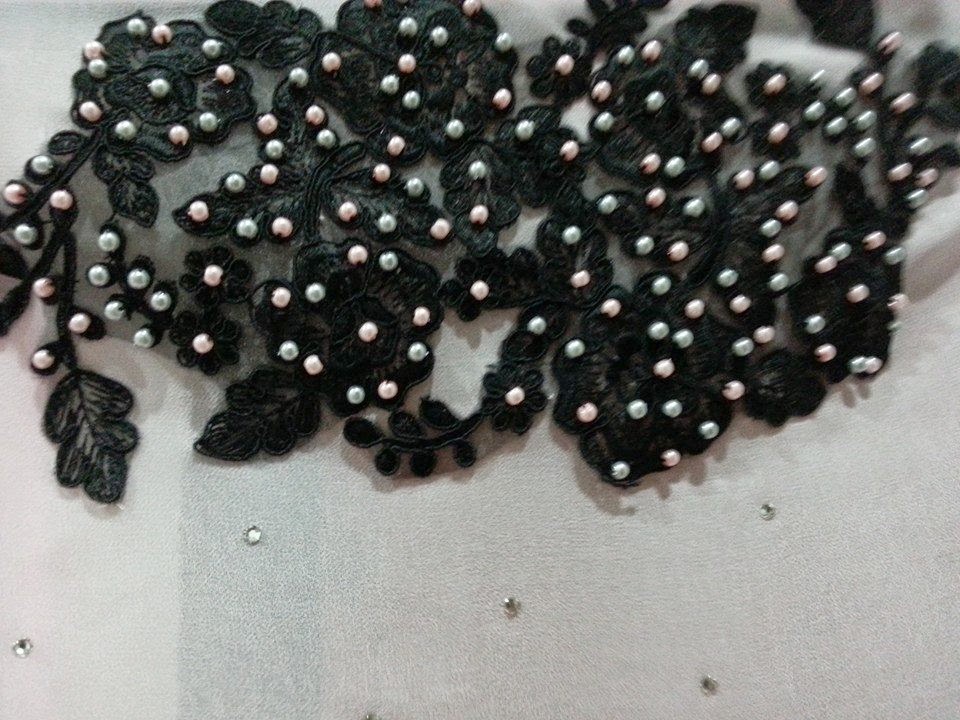 Beads & Pearls, Halfmoon Lace Beads
