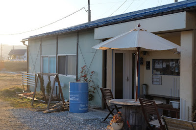 諏訪のカフェ　Blue Line Garage Cafe 18