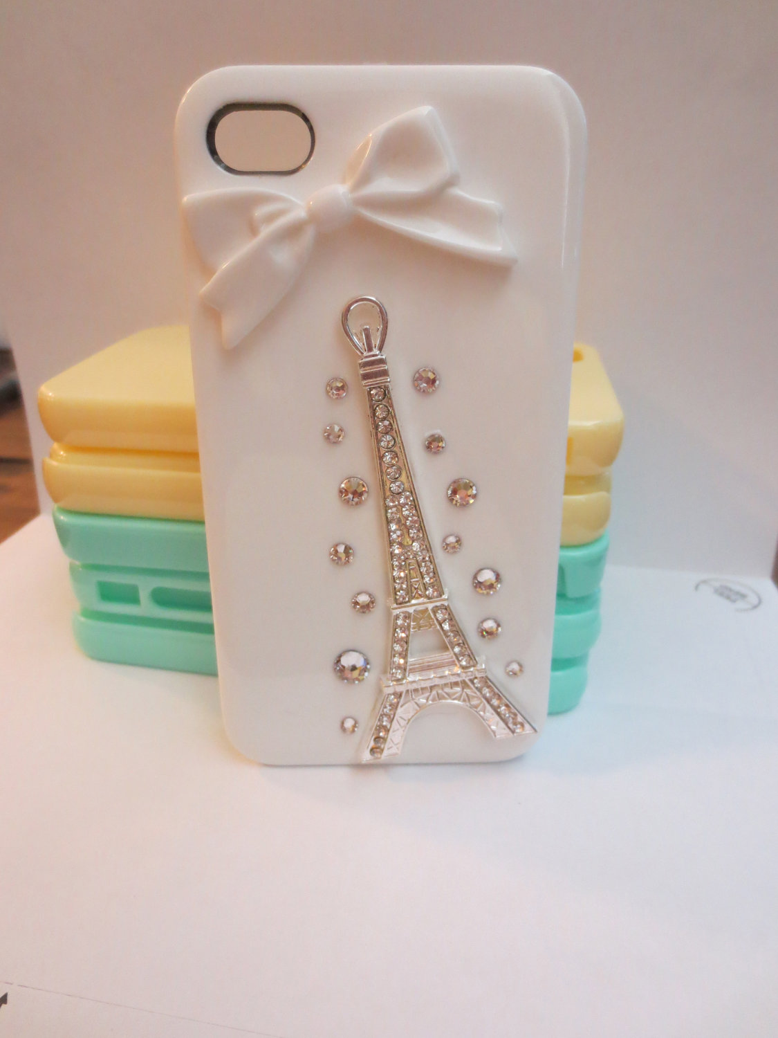 BinnBox's Blog White Eiffel Tower iPhone Case for Girls