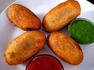 The Food Factree | Food Blog: How to Make Bread Roll at Home | Bread ...