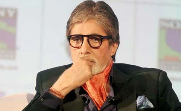 Amitabh Bachchan Falls Ill, Doctors Rush To Jodhpur To Treat The Actor, New Delhi, News, Hospital, Treatment, Doctor, Blogger, Cinema, Entertainment, Bollywood, National