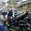 Operator Produksi PT. Yamaha Motor Manufacturing West Java (YMWJ)
