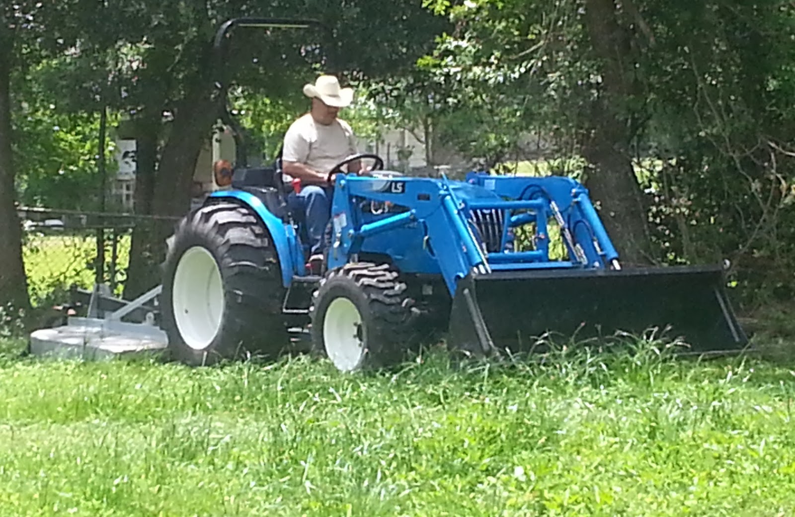 Two Bays Tractor Company Southeast Texas Bush Hogging and Tractor Services