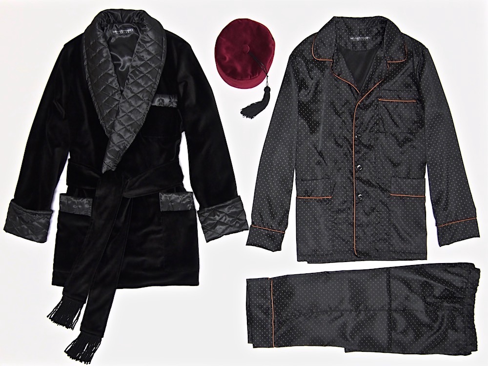 Men's Bespoke Luxury Smoking Robes and Dressing Gowns in Silk and Velvet