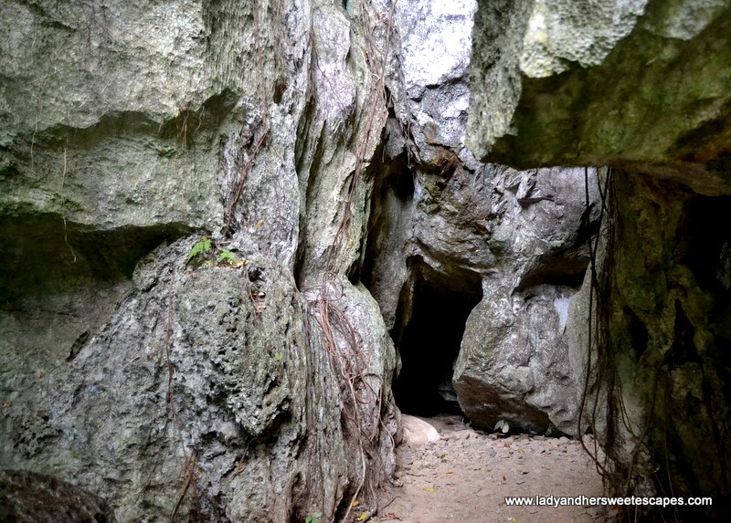 Ugong Rock Cave in Puerto Princesa 
